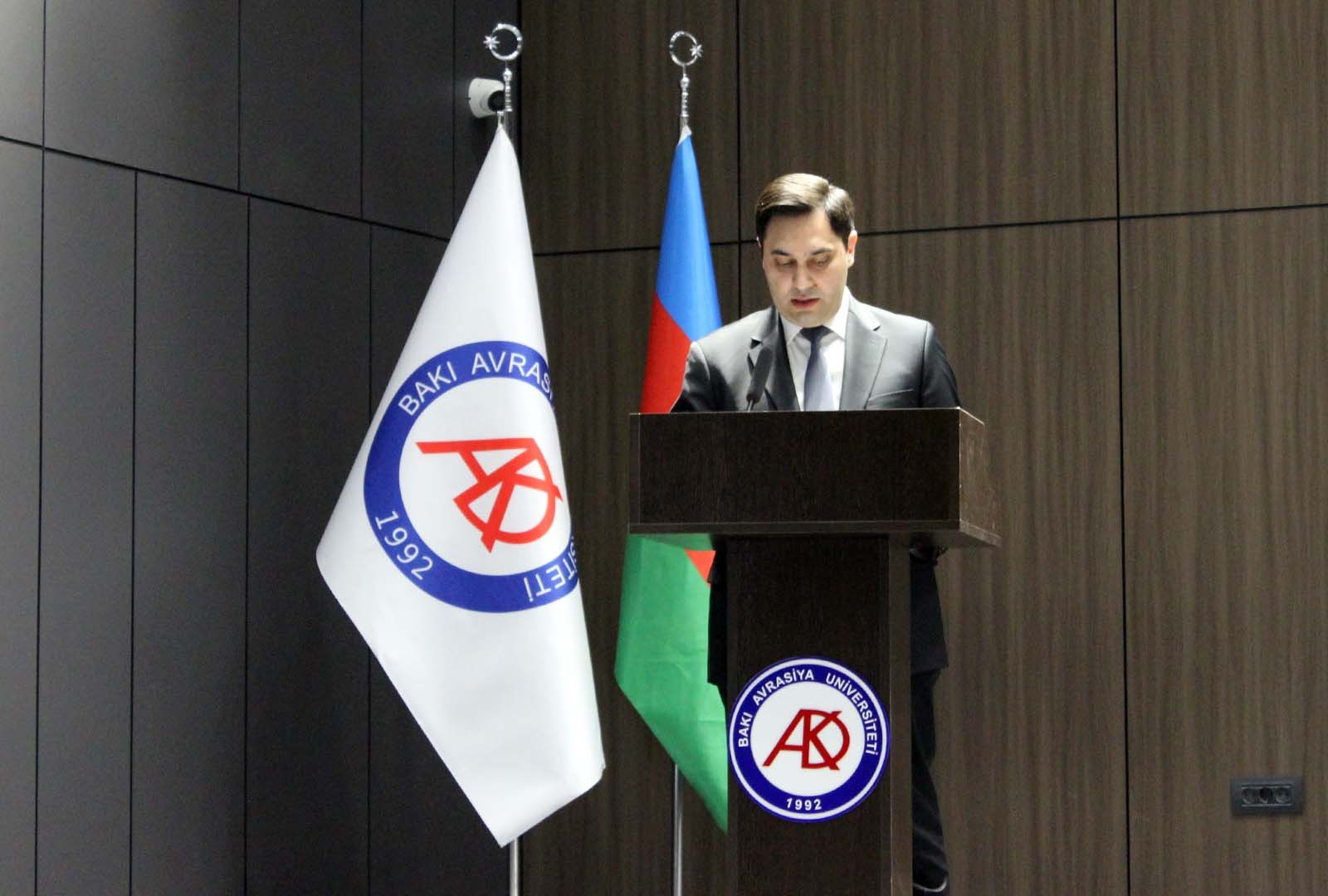 BAAU-da Prof. Ədalət Tahirzadənin 75 illik yubileyi münasibətilə Respublika elmi konfransı keçirilib
