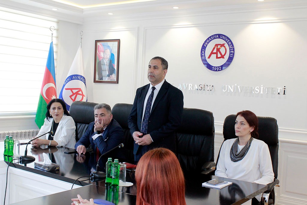 BAAU-da “SDG Həftəsi” çərçivəsində “Yoxsulluğun bütün formalarına hər yerdə son qoymaq” mövzusunda e