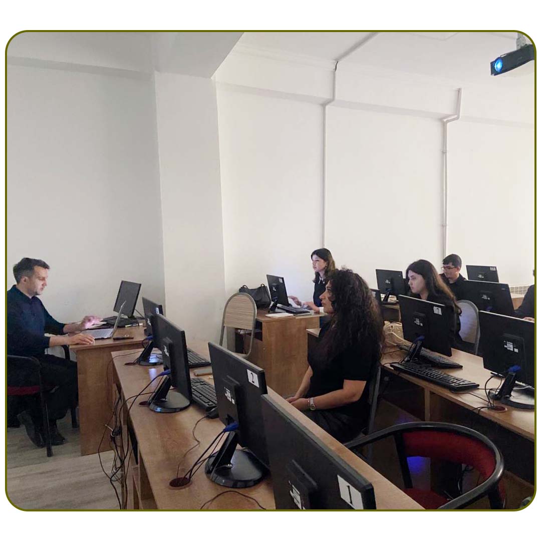 Universitetdə “HTML Fundamentals” təlimlərinə start verilib.