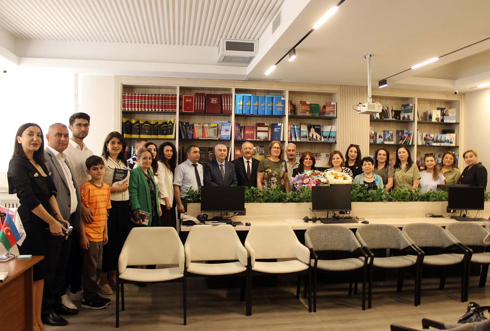 Universitetimizdə “Heydər Əliyev – Azərbaycan elmi və təhsili” adlı dərs vəsaitinin təqdimatı keçiri