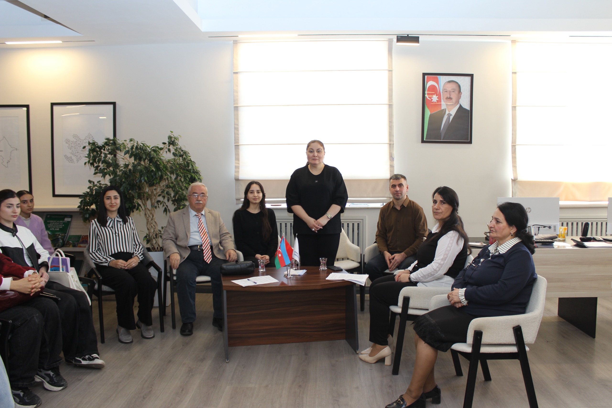 BAAU-da “Ərazi bütövlüyünün işığında Azərbaycan dili” mövzusunda dəyirmi masa keçirilib