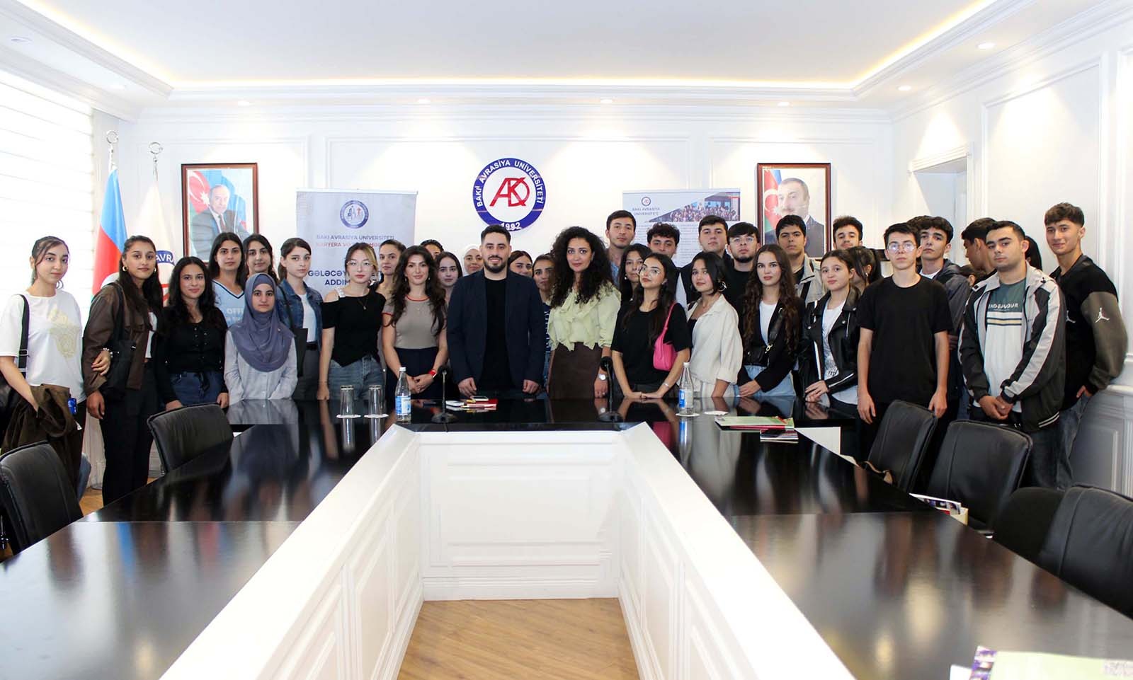 BAAU-da “Süni İntellekt (Sİ) dünyasında həyatda qalmaq” mövzusunda seminar keçirilib