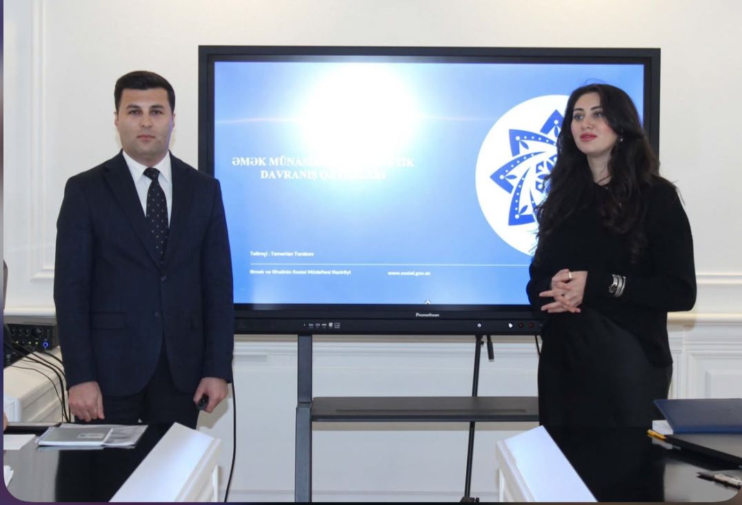 BAAU-da “Etik davranış qaydaları” mövzusunda təlim keçirilib