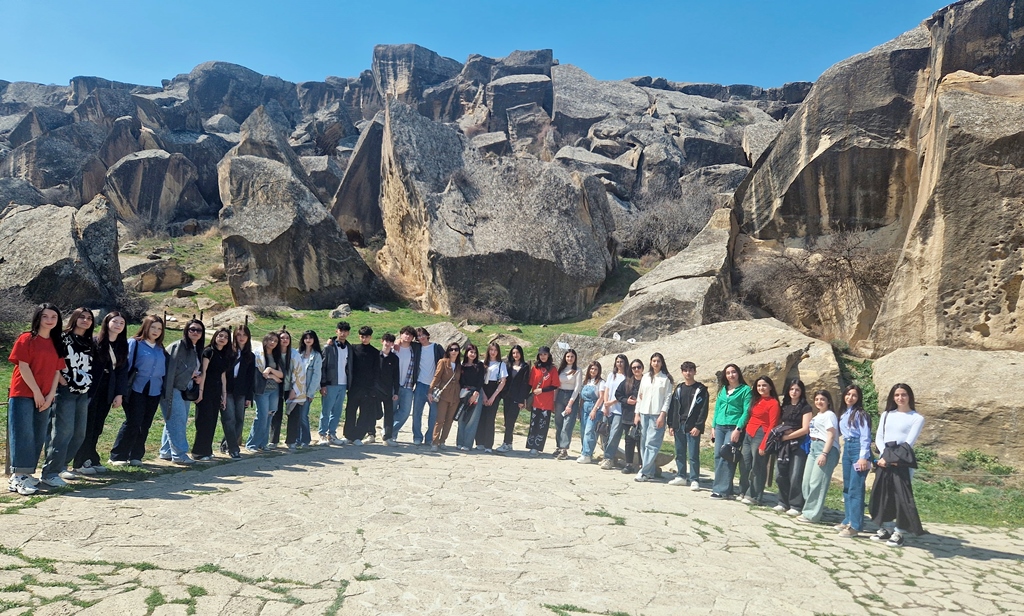 Students of Baku Eurasian University went on an excursion to the Gobustan State Historical and Artistic Reserve
